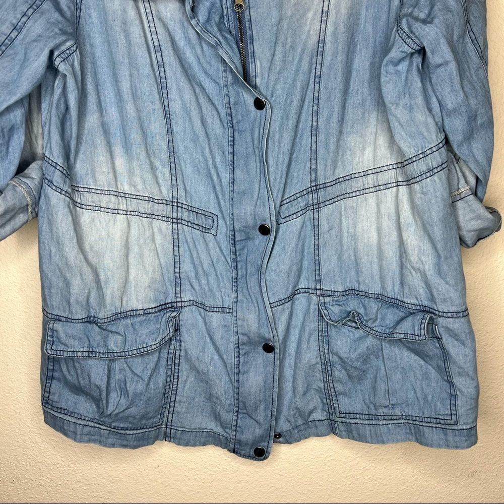 Zenobia‎ Jacket - Picture 5 of 7